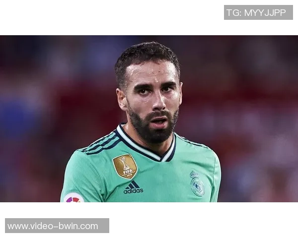 欧冠足球大牌后卫的崛起与影响力分析及未来展望